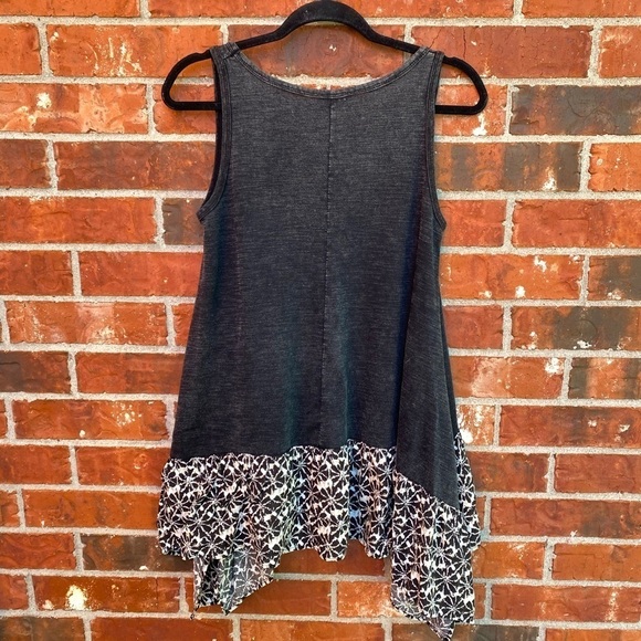 Umgee Small Gray Boho Burnout Washout Sharkbite Sleeveless Swing Tank Cross - Picture 4 of 9